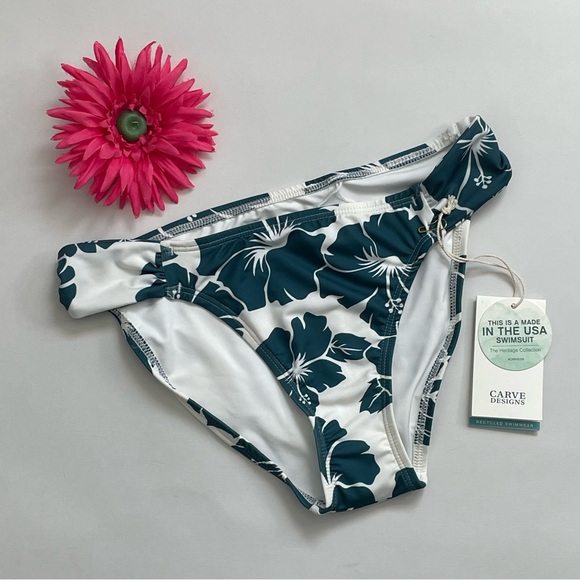Carve Designs Other - Carve Designs Cardiff Heritage Hibiscus Bikini Bottom